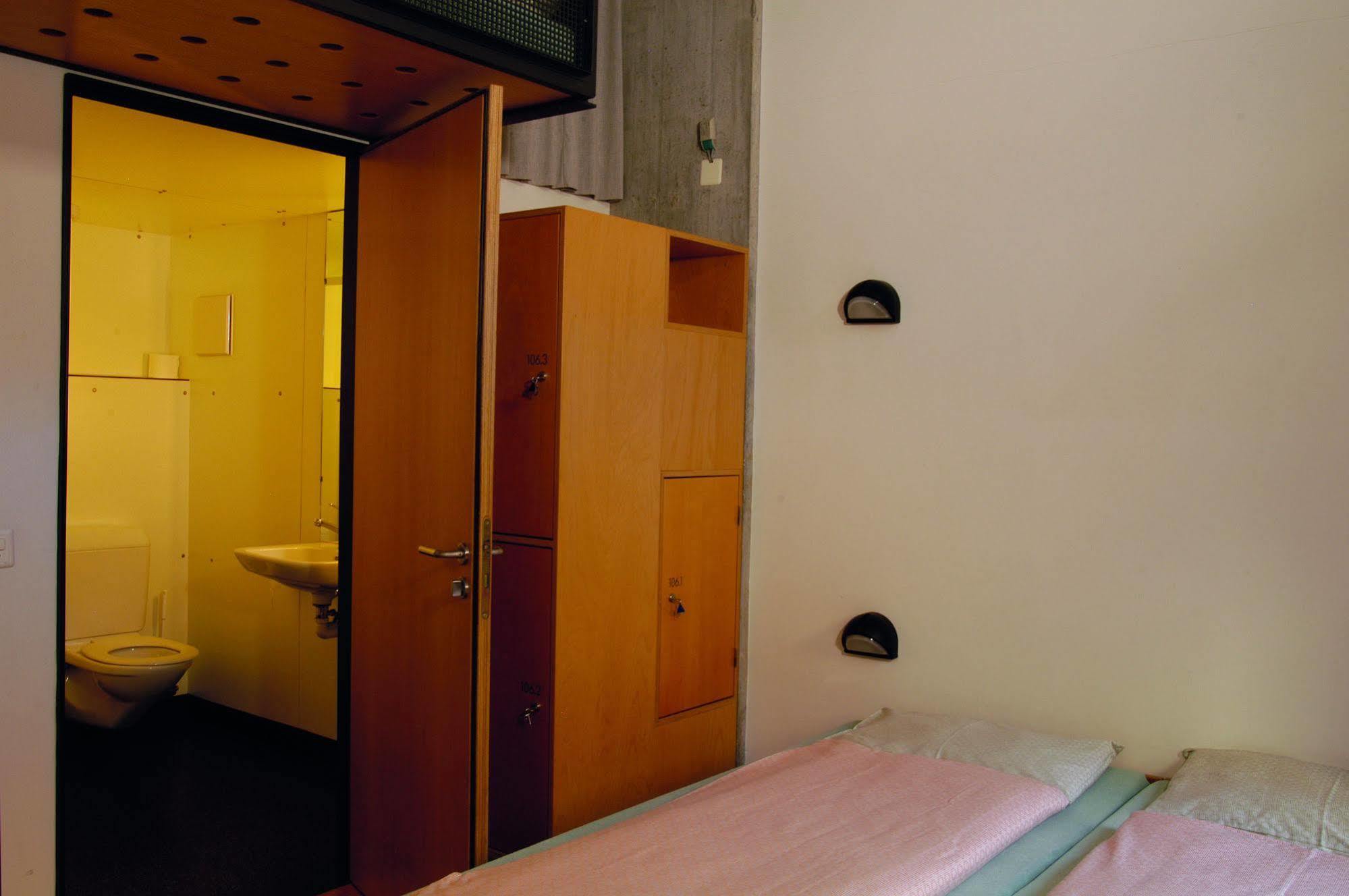 Solothurn Youth Hostel מראה חיצוני תמונה