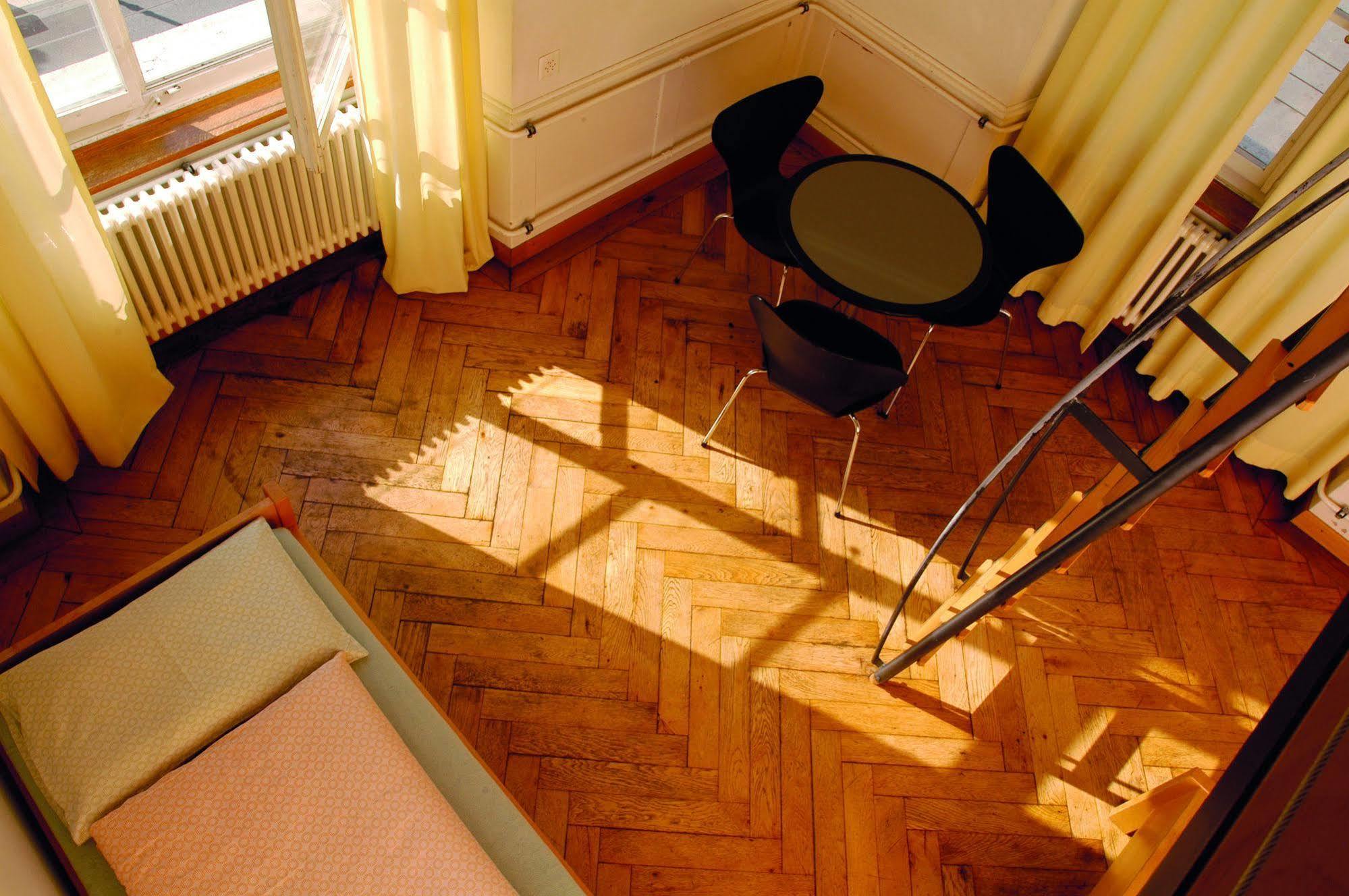 Solothurn Youth Hostel מראה חיצוני תמונה